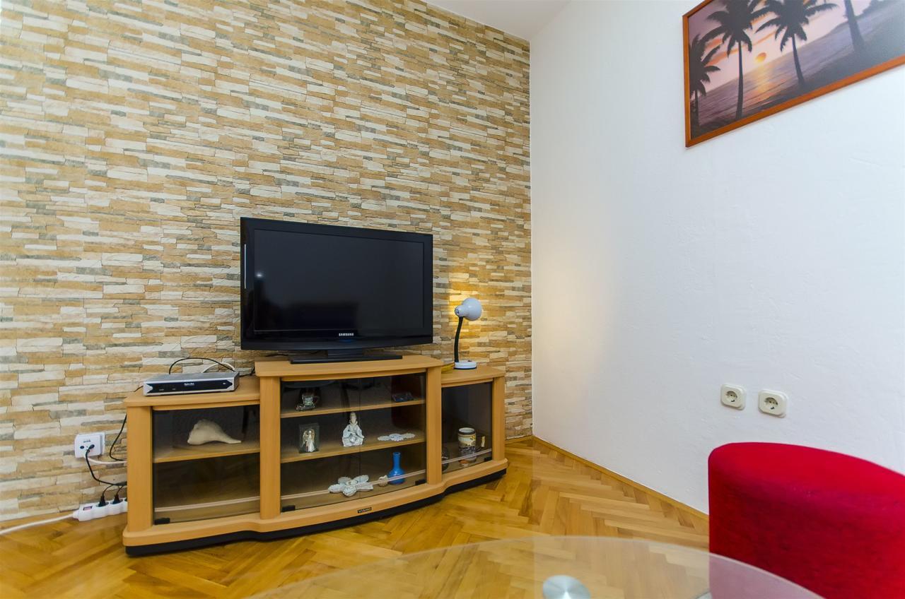 Apartments Karlo Трогир Екстериор снимка
